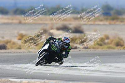 media/Nov-17-2024-CVMA (Sun) [[1fec520723]]/Race 11-Amateur Supersport Open/